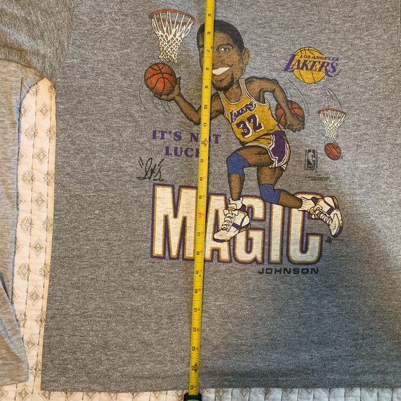 Vintage 1980s Salem Magic Johnson Lakers caricature t shirt! Great condition! - Picture 3 of 4